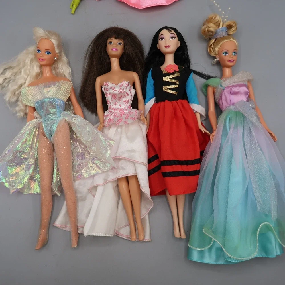 90s Vintage Barbie Lot of 4 Disney extra outfit